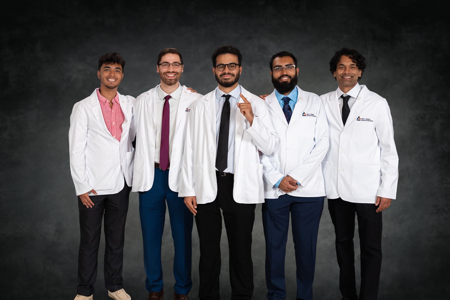 White Coat Ceremony Group Shot 2025
